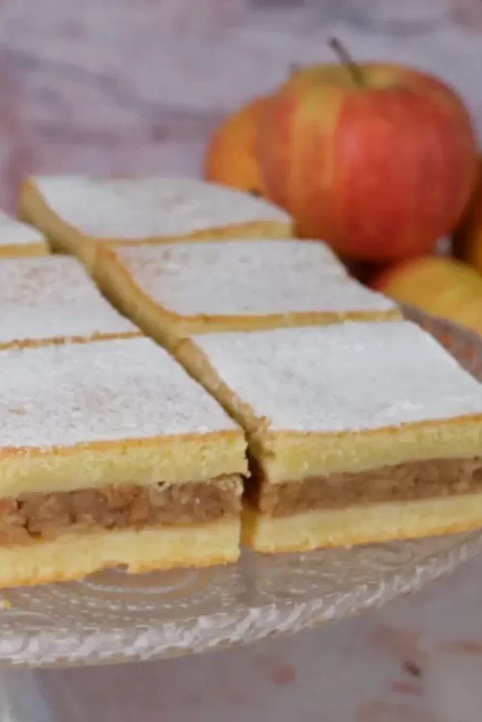 How to Make Ancient Apple Cake