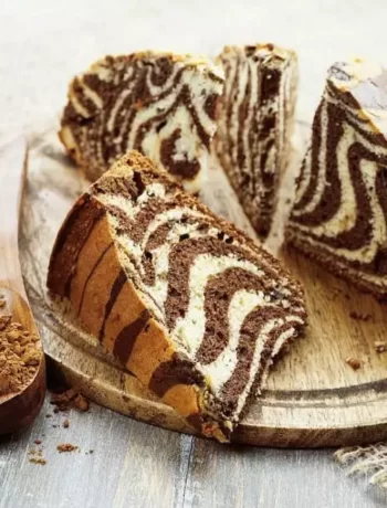 How to Make Sweet Zebra Cake