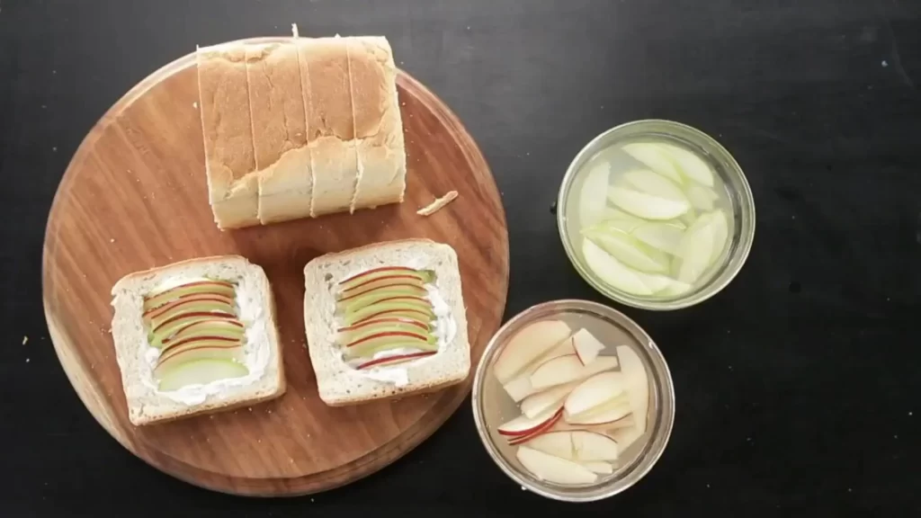 apple cinnamon toast peparing