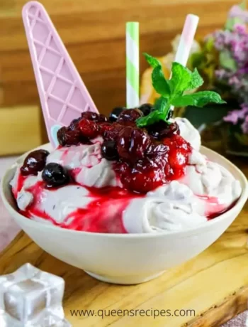 How to Make Ice Cream with Blueberries