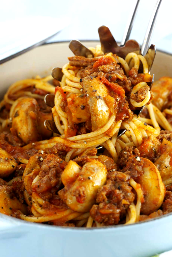 Pasta in Minced Meat and Mushrooms