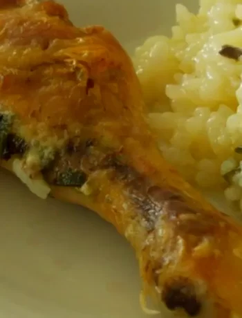 Make the baked Chicken Drumsticks with Rice